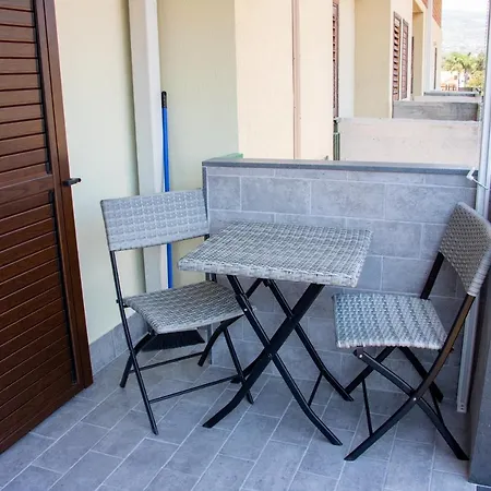 Beatrice's House דירה